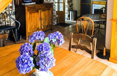 Plouguiel Cottage | Domaine de Kerousy: Le Penty - simple, authentic gîte between land and sea