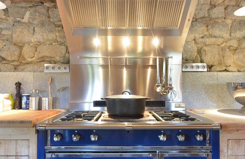 Prondines House | Domaine de L'eclache Gîtes de Caractère 5 Épis à Louer au Cœur de Lauvergne