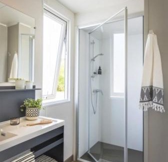 Saint-Martin-Valmeroux House | Domaine de la Chaux de Revel