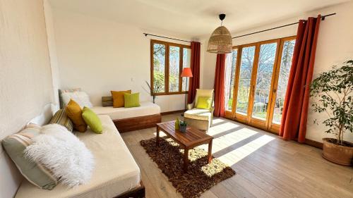 Saint-Jurs House | Domaine de La Blache