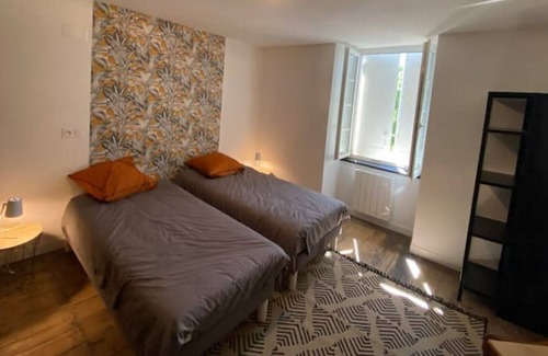 Rouvre House | Domaine de la Cour