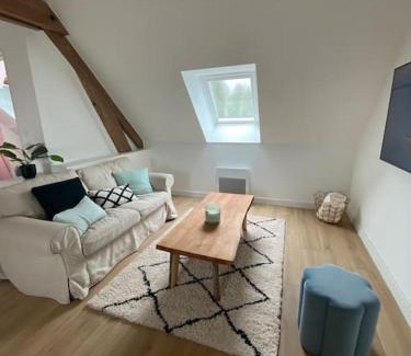 Peronne Apartment | Domaine de La Quenouille - Appartement B