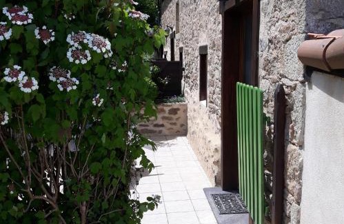 Pageas House | Domaine de la Ribiere
