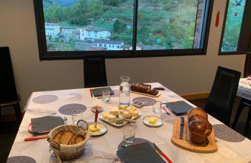 Valsonne Bed & Breakfast | Domaine de la Rue de la Tour