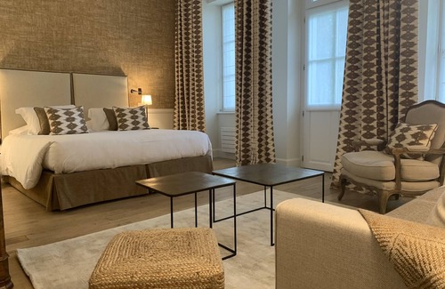 Veigne Hotel | Domaine de la Tortinière