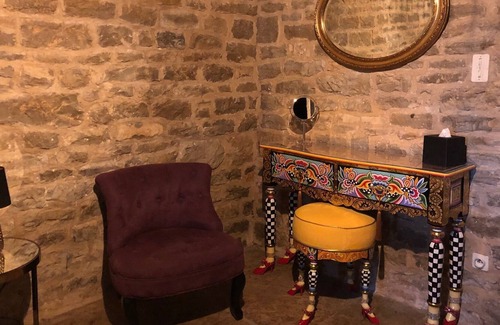 Caylus Bed & Breakfast | Domaine de Monplaisir, a prestigious place