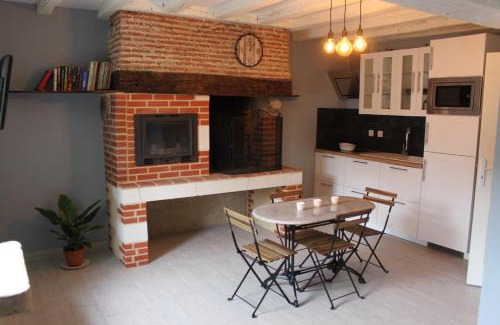 Villerbon House | Domaine de Praline Paprika