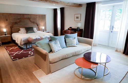 Saulon-la-Rue Hotel | Domaine de Saulon