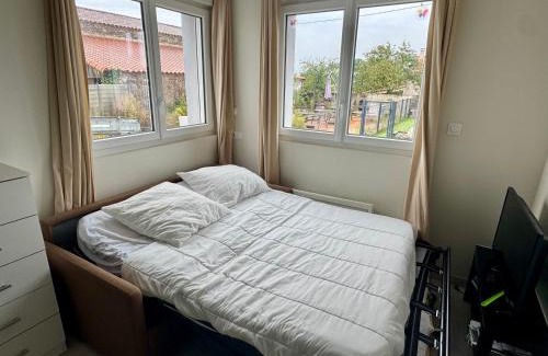 Vendrennes Apartment | Domaine des 5 Roses - Rose Blanche