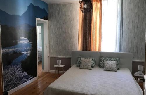 Ourches Bed & Breakfast | domaine des CHABRIERS
