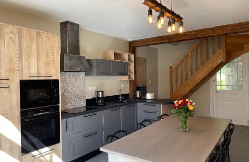 Mazerny House | Domaine Des Loches ****