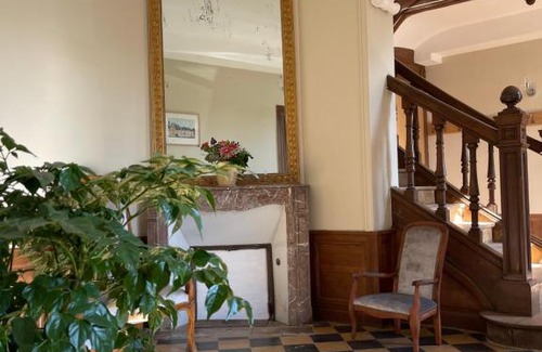 Mazerny House | Domaine Des Loches ****