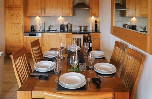 Saint-Pierre-de-Clages Apartment | Domaine des Reines D3 by Interhome