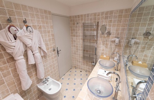 Malataverne Hotel | Domaine du Colombier