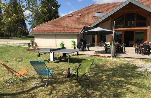 Lac-des-Rouges-Truites House | Domaine du Bugnon