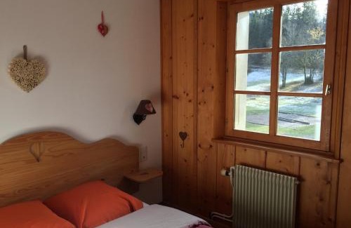 Lac-des-Rouges-Truites House | Domaine du Bugnon