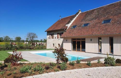 Courlaoux Hotel | Domaine du moulin de Jeanne