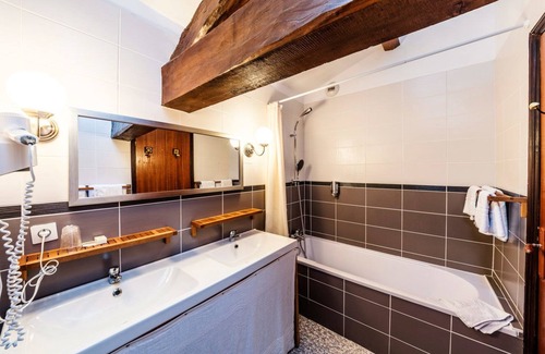 Tonnay-Boutonne Hotel | Domaine du Prieuré