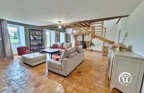 Bannes House | Domaine du trèfle, gîte 12 personnes