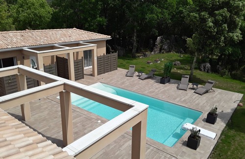 Saint-Martin-de-Londres Apartment | DOMAINE CHANTE-CEVENNES