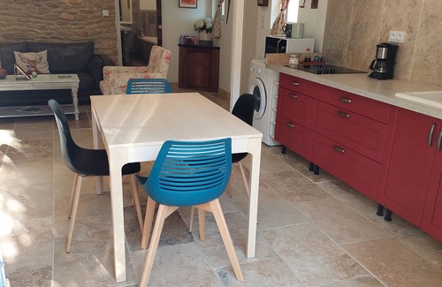 Uchaux House | Domaine L'Etang des Cigales : Gite des Vignes