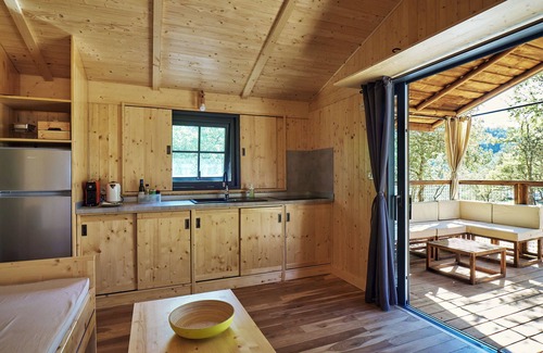 Villelaure Bed & Breakfast | Domaine La Ferme HI bride