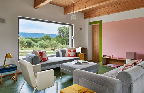 Villelaure Bed & Breakfast | Domaine La Ferme HI bride