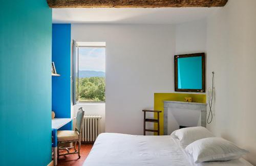 Villelaure Bed & Breakfast | Domaine La Ferme HI bride
