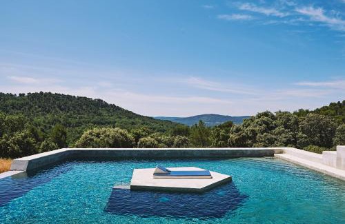 Villelaure Bed & Breakfast | Domaine La Ferme HI bride