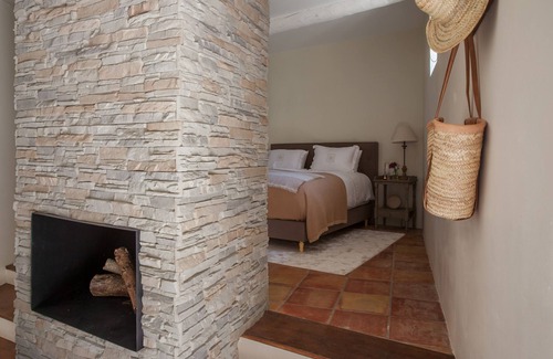 Gordes Bed & Breakfast | Domaine Les Martins