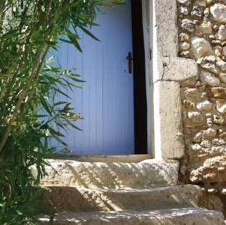 Valaurie Hotel | Domaine Les Mejeonnes