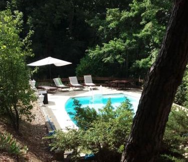 Villarzel-du-Razes Villa | DOMAINE LES TOURTINES 28 PERSONNES AVEC PISCINES PRIVEES