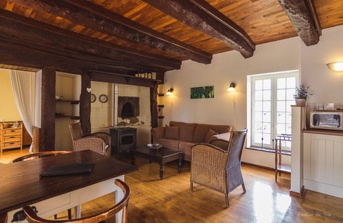 Perpezac-le-Blanc House | Domaine Leyvinie, gite Syrah, 10 minutes from the Dordogne
