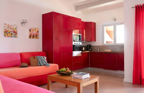 Santa Giulia House | Domaine Santa Giulia Palace