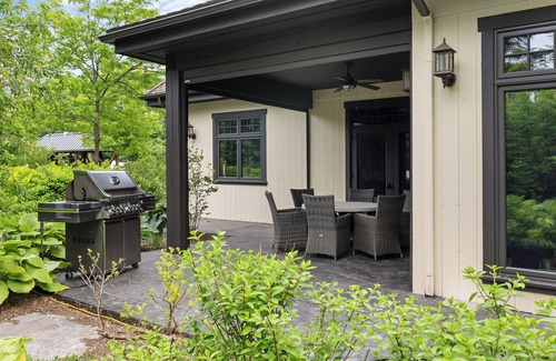 Stoneham-et-Tewkesbury House | Domaine Tewkesbury
