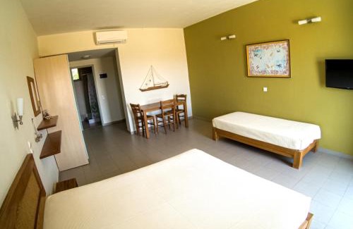 Elafonisos Bed & Breakfast | Domatia me Thea