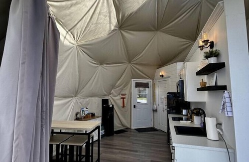 West Bay Cabin | Dome 5 · Luxury Lakeside Dome Experience Private Hot Tub