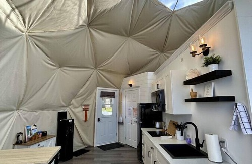 West Bay Cabin | Dome 5 · Luxury Lakeside Dome Experience Private Hot Tub
