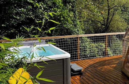 Nanteuil-les-Meaux Cottage | Dome with Jacuzzi 15 min from Disneyland Paris