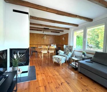 gmina Kaliska House | Domek nad Jeziorem Trzechowskim w lesie letniskowy na wsi