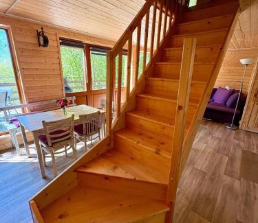 Kunratice u Cvikova House | Domek nad skálou