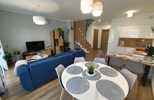Chrzanow Apartment | Domek Niebieskie Marzenie