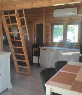 Olsznowo House | Domek wakacyjny "Sosnowy Zakątek"