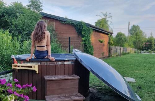 gmina Michałowo House | Domek z bala na Podlasiu z balią ogrodową