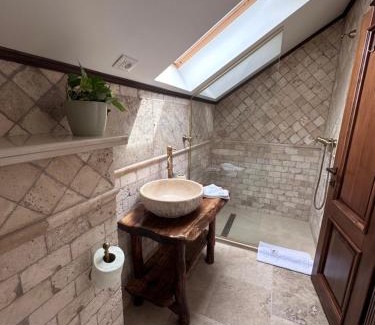 Vernesti House | Domeniul Mortasifu