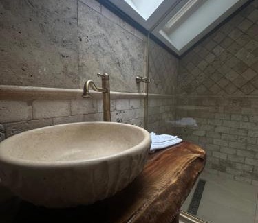 Vernesti House | Domeniul Mortasifu