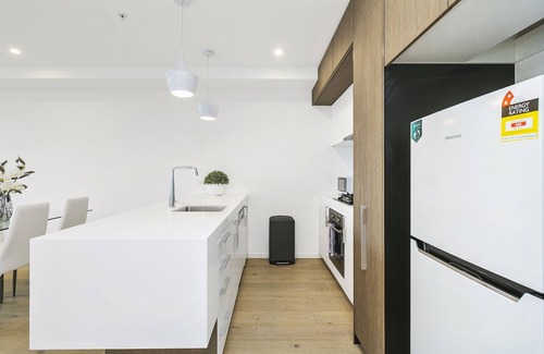Carnegie Apartment | Domi Rentals - The Even Apartment