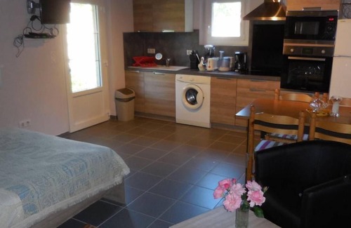 Latouille-Lentillac Bed & Breakfast | Domisiladore