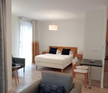 Calais Apartment | DOMITYS - Le Fil de Soie