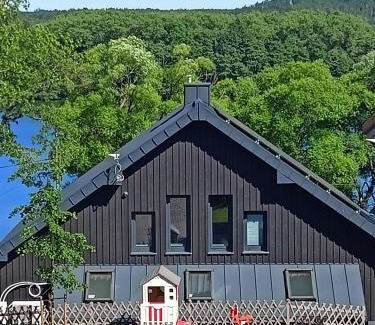 Lapalice House | DOMKI APARTAMENTOWE CHMIELÓWKA